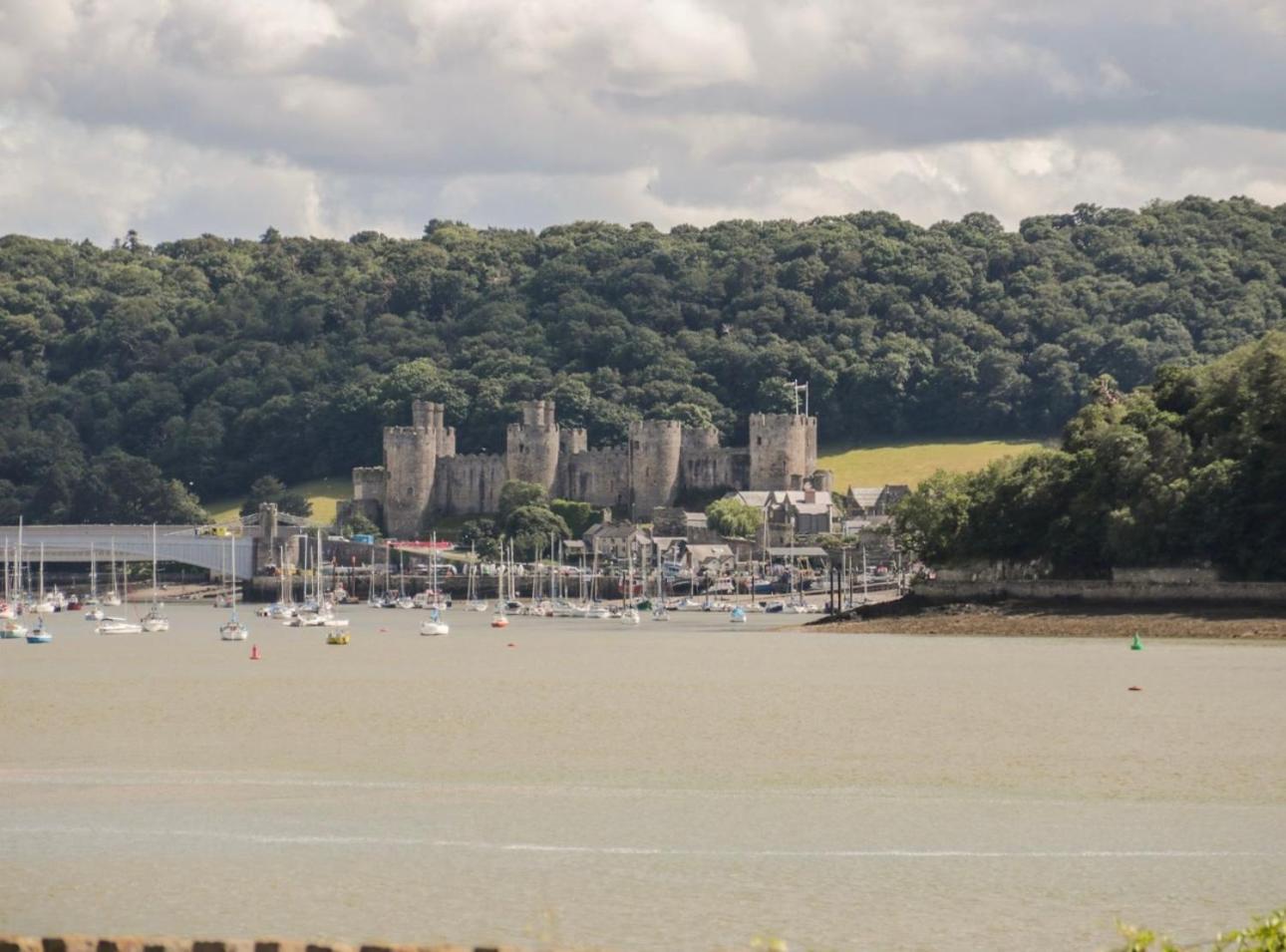 The Mooring Deganwy Conwy